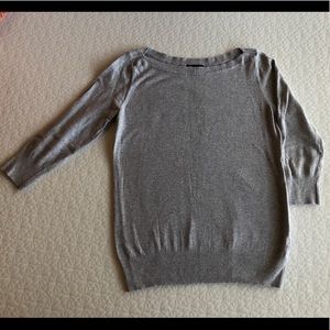 Gray Banana Republic scoop neck sweater